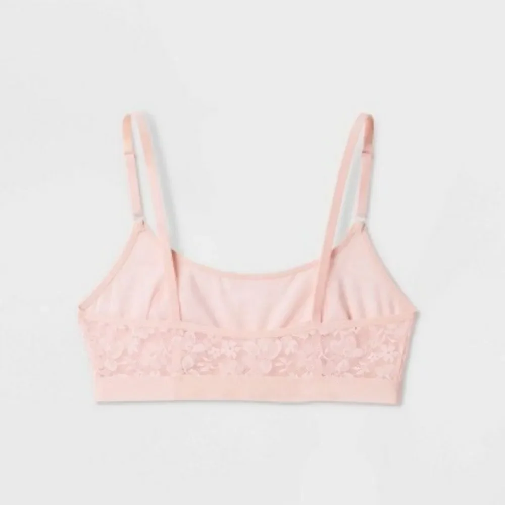 NWT Auden Lightly Lined Scoop Neck Bralette